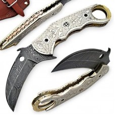 folding knife with black blade sharped blade 